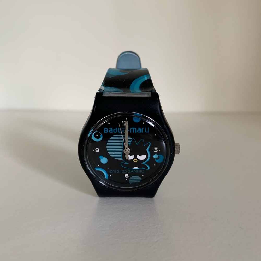 Hold Y2k badtz Maru jelly watch